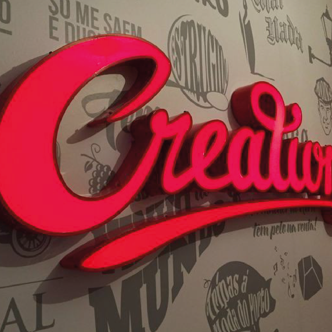 Lámina de Acrílico Color Rojo 3 mm (1.22 x 2.44 m) | Fullcons