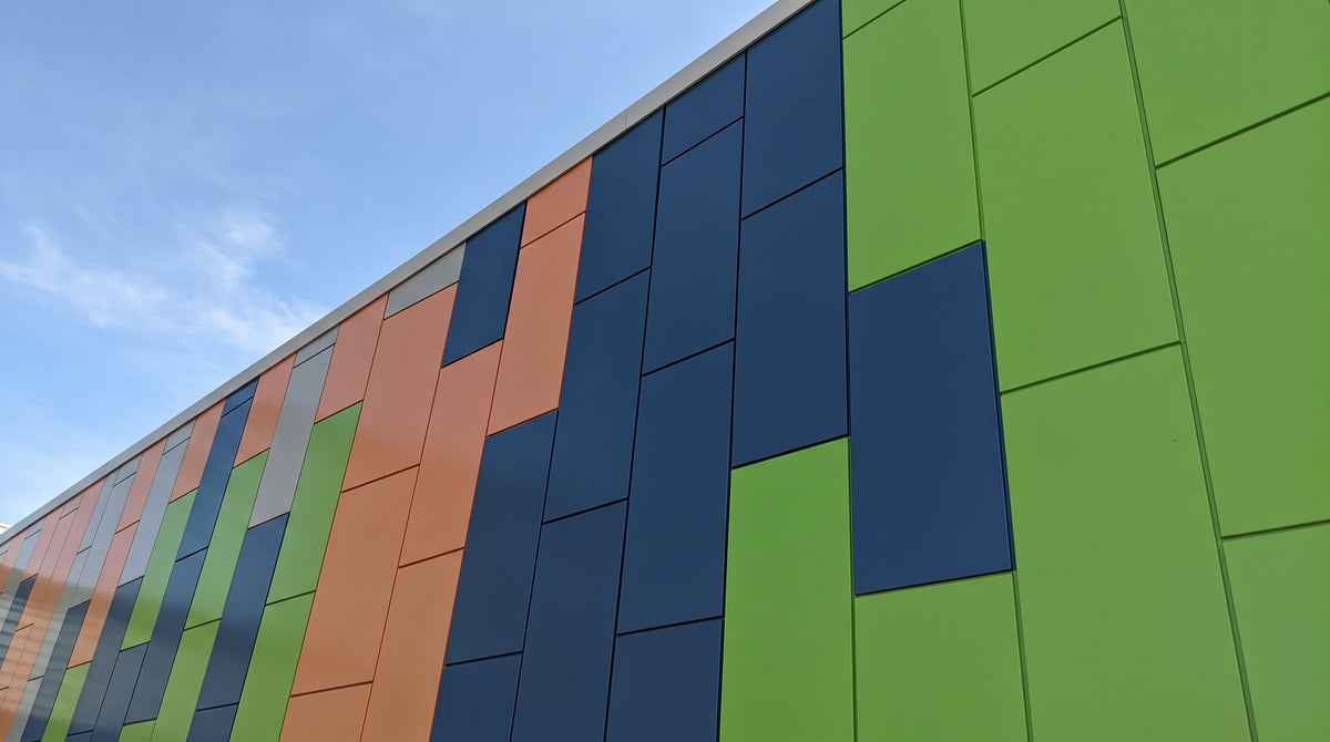 La Resistencia del Alucobond: Evaluando su Durabilidad en la Arquitectura Moderna