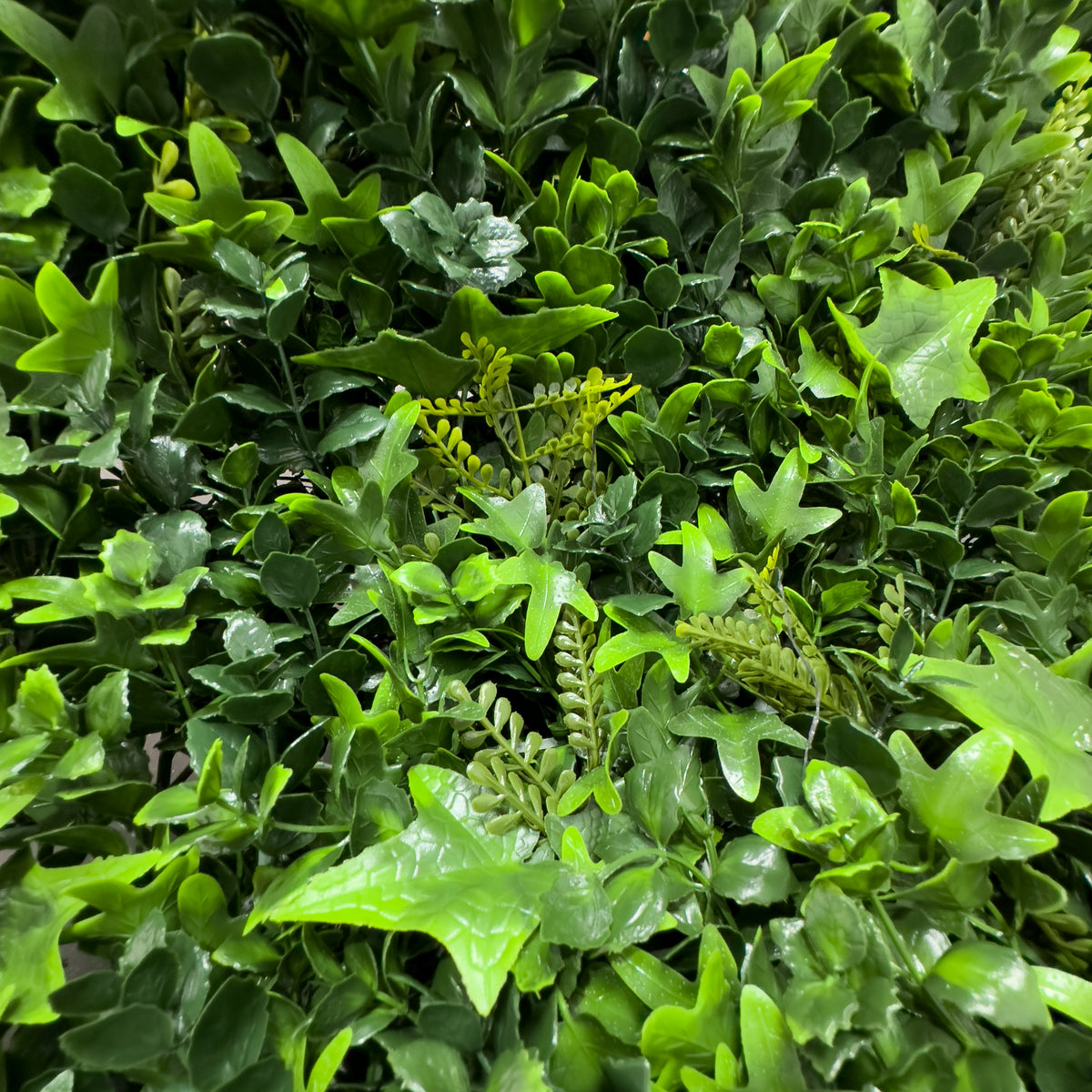 Savage | Jardín Vertical Artificial para interiores y exteriores